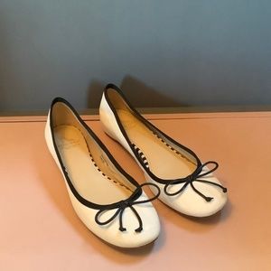 10022 Shoe Saks Fifth Avenue Ballerina Flats